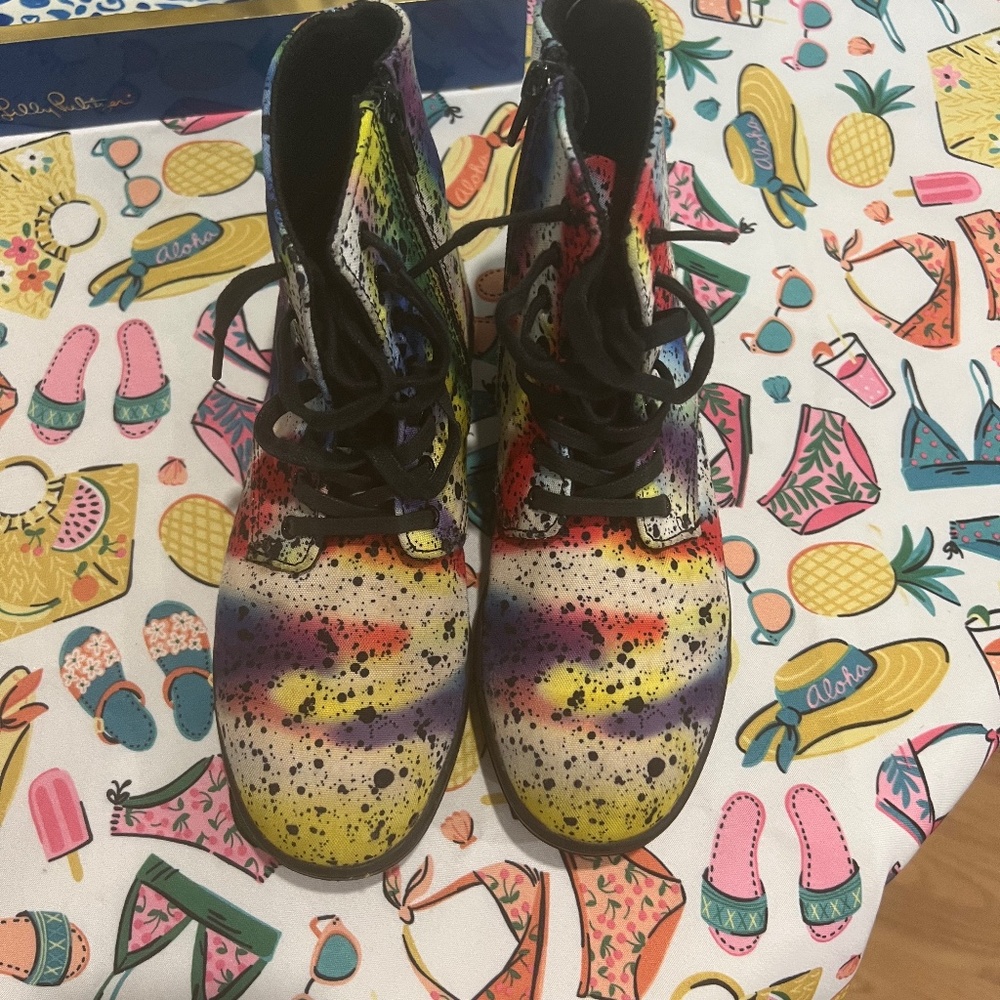 Size 4 Kids Doc Marten Marley Boots